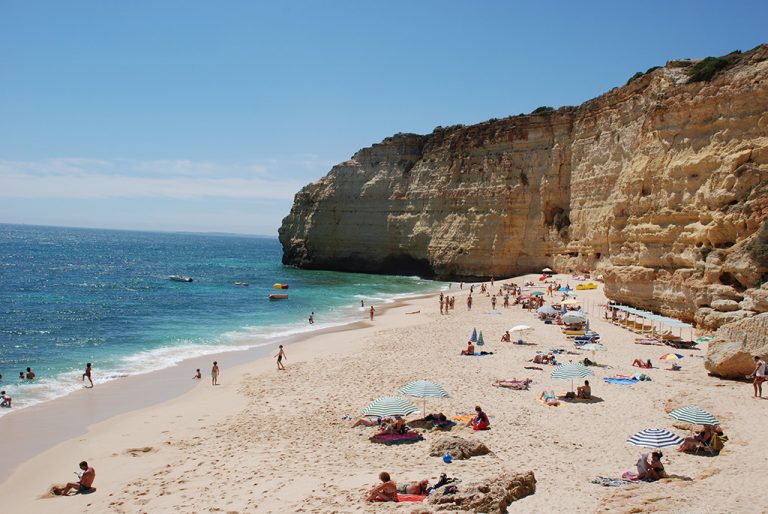 Praia Vale Centeanes - Lagoa